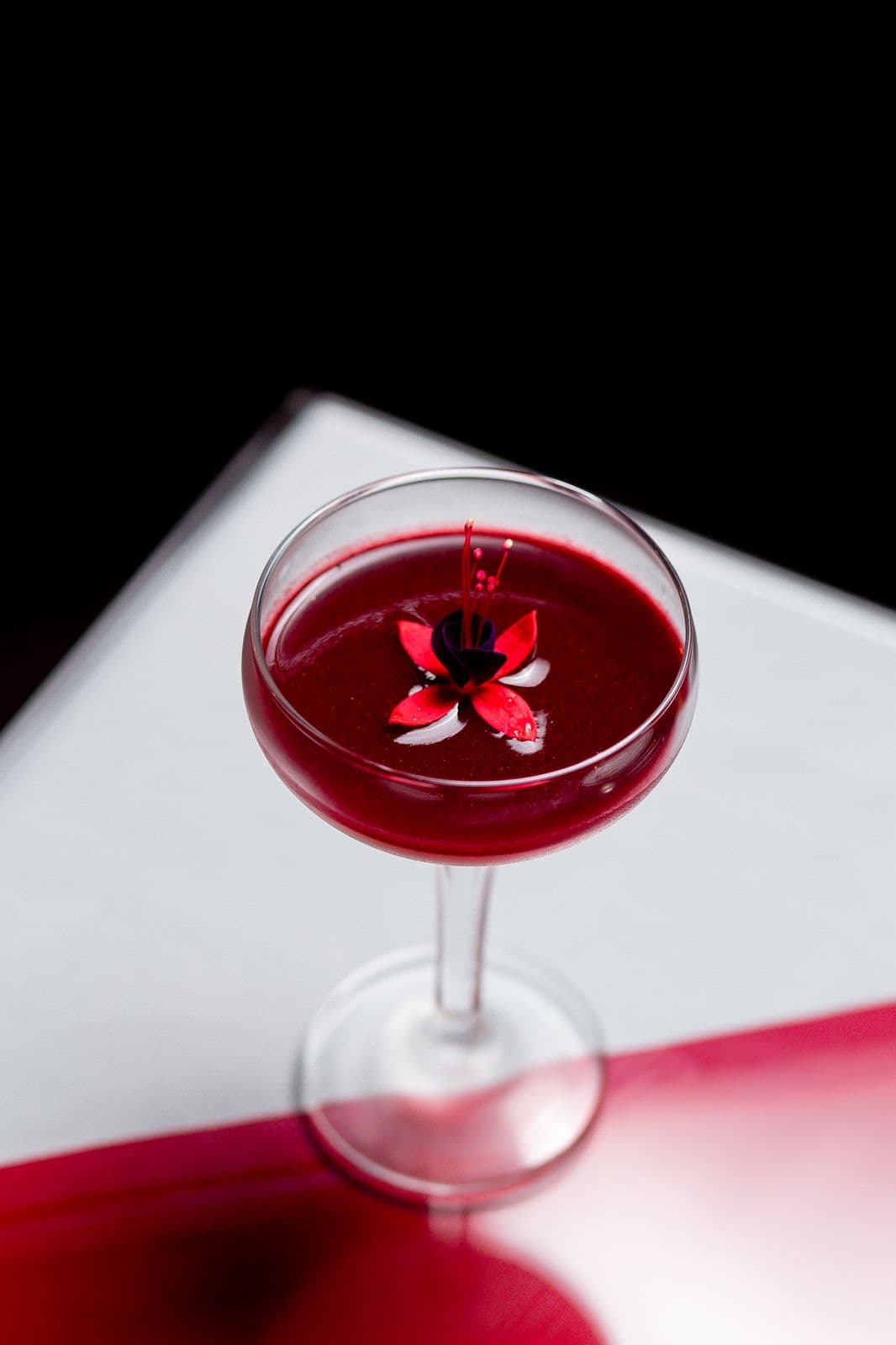 Panna Cotta com calda de frutas vermelhas